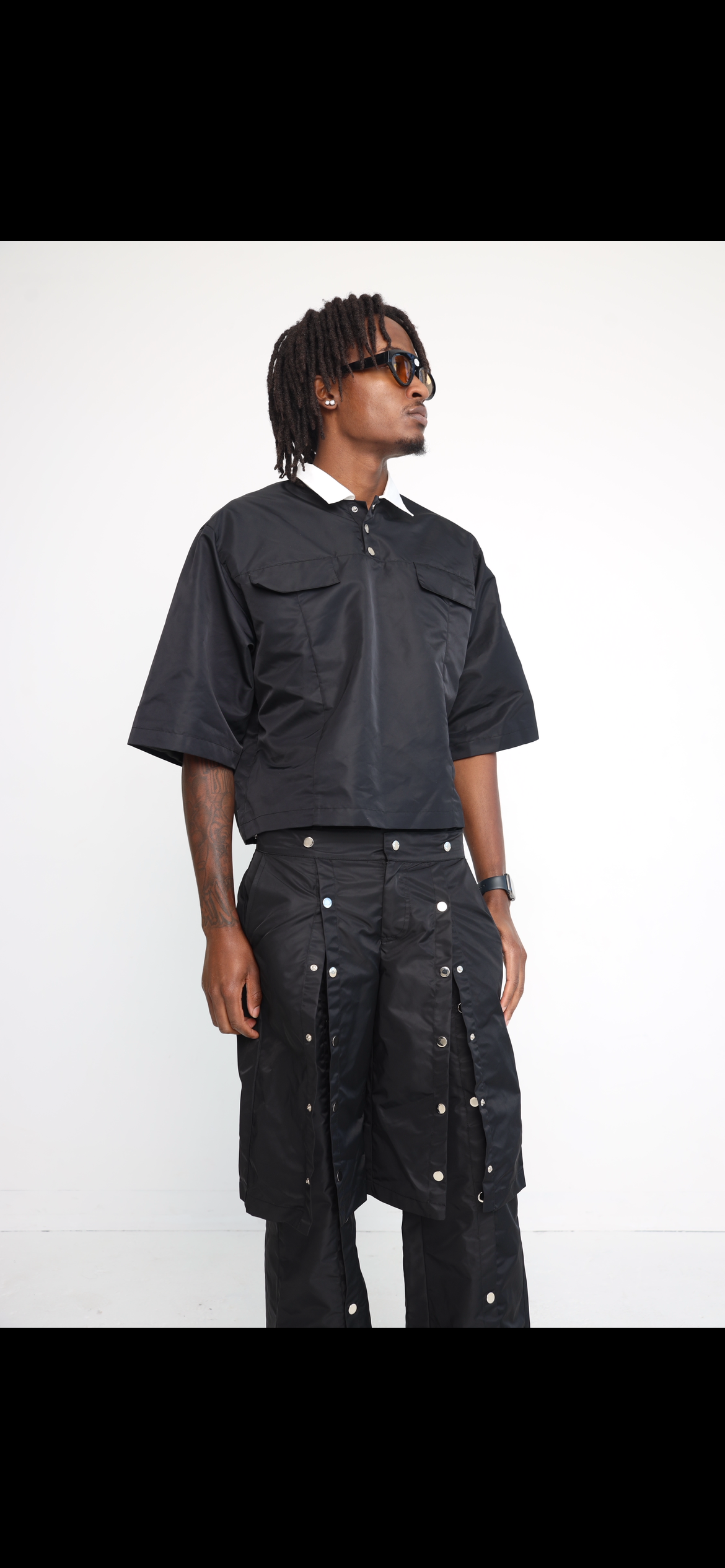 Hi low detached snap jogger